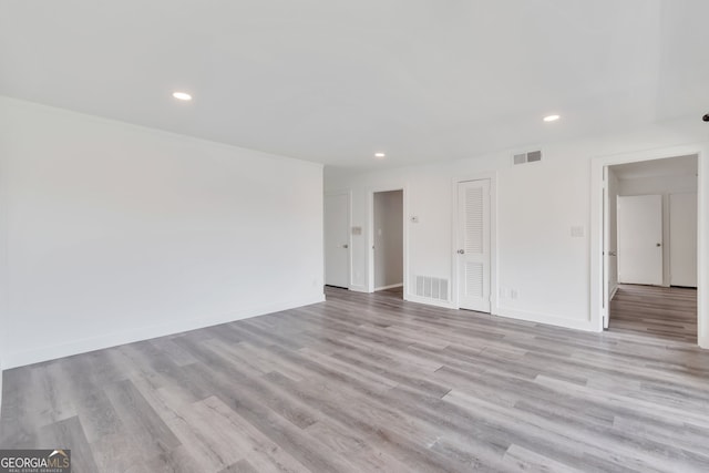 empty room featuring light hardwood / wood-style flooring