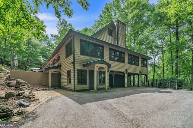 view of front of home with a garage