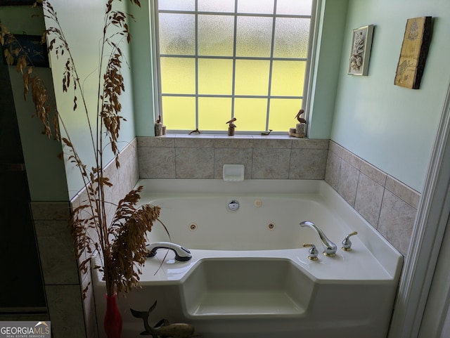 bathroom featuring a bathing tub