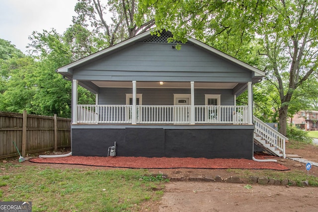 view of front of house featuring a porch