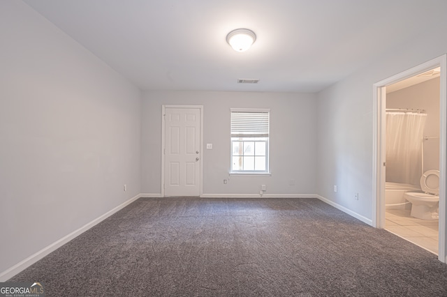 empty room with carpet