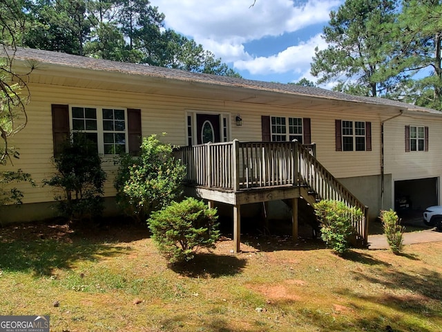 view of front of property featuring a deck