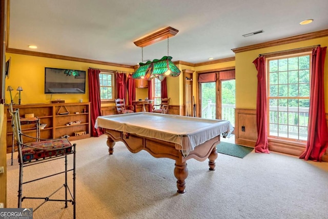 playroom with light carpet, crown molding, and billiards