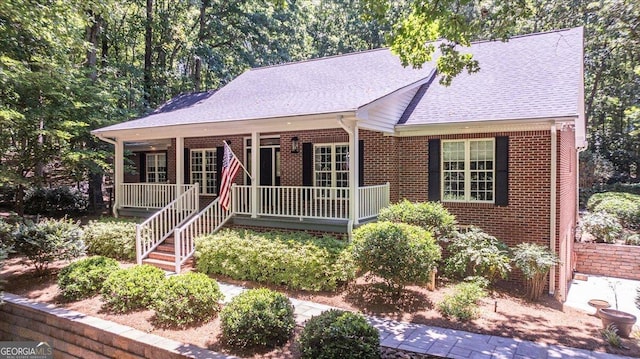 view of front of property featuring covered porch