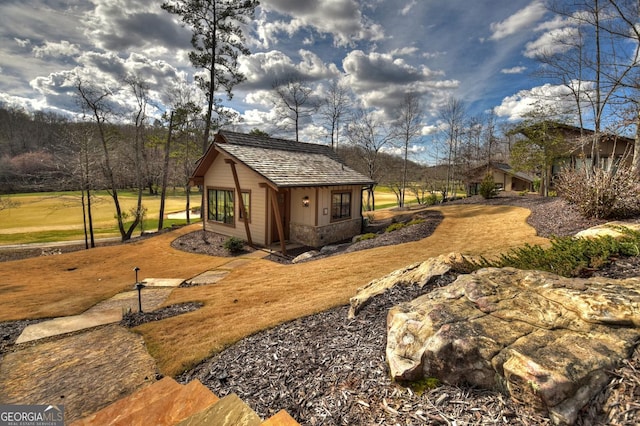 view of outbuilding