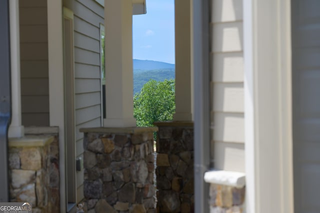 exterior details featuring a mountain view