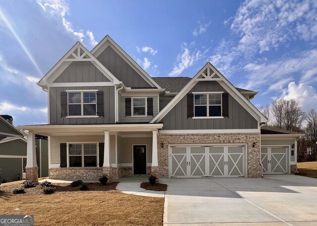 craftsman-style house with a garage