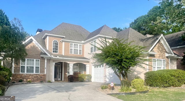 view of front facade with a garage