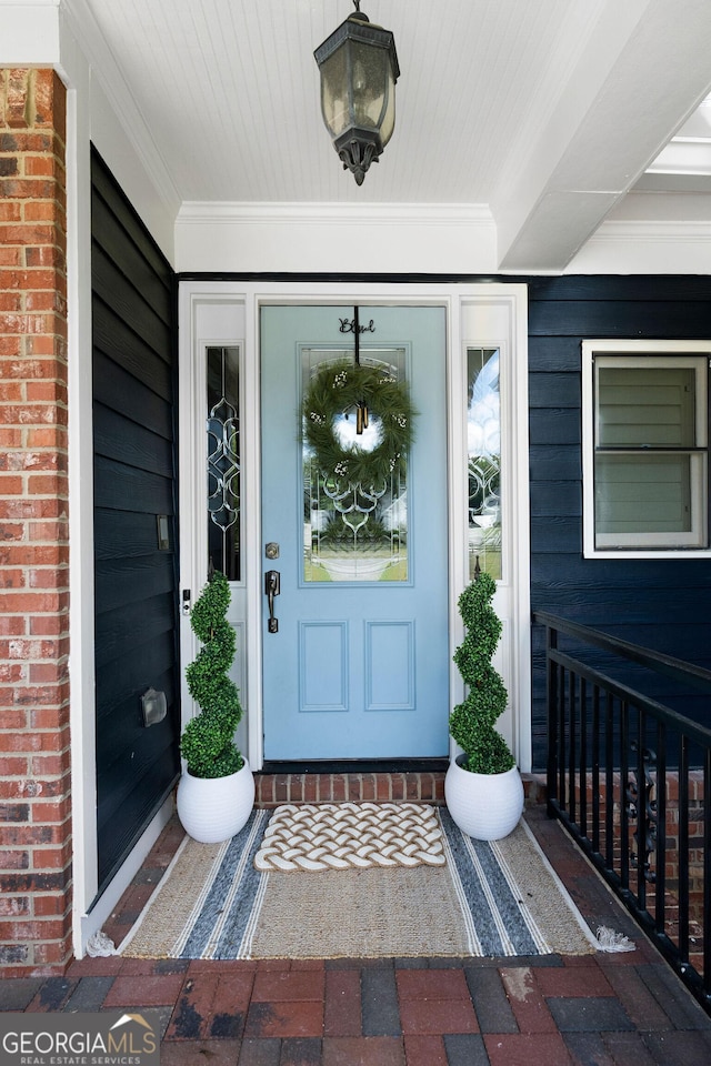 view of property entrance