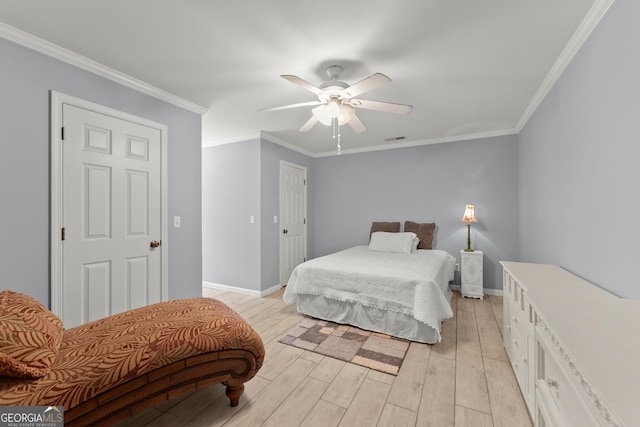 bedroom with ceiling fan, light hardwood / wood-style flooring, and ornamental molding