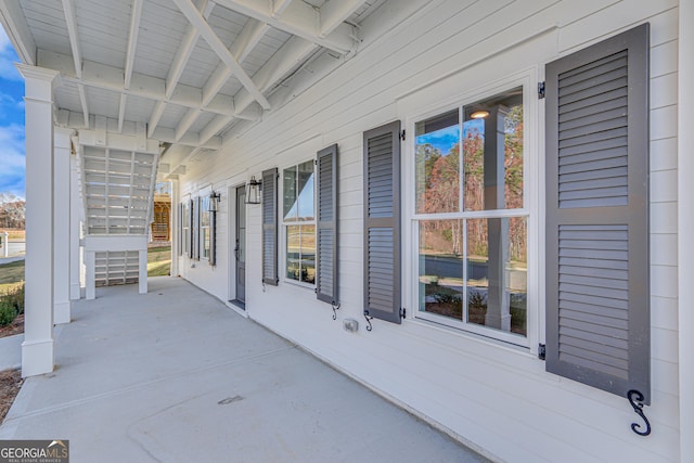 view of patio featuring covered porch