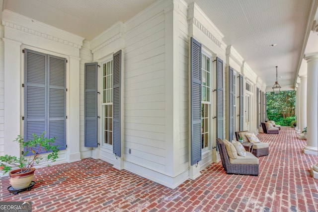 view of patio / terrace with covered porch