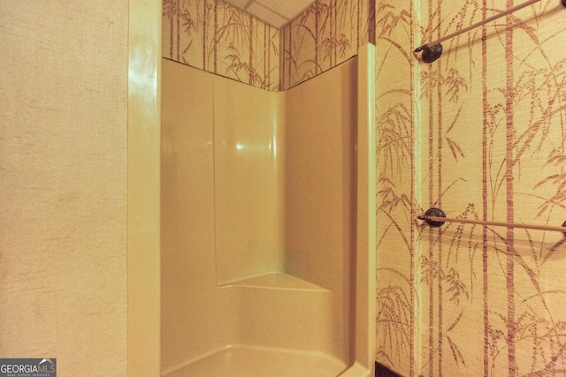 bathroom with walk in shower