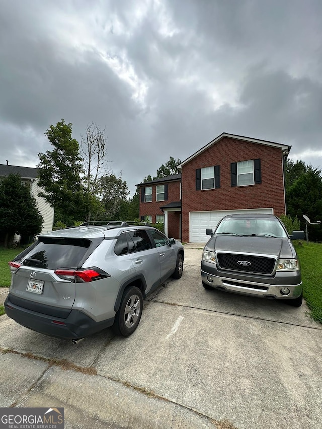 view of front of house featuring a garage