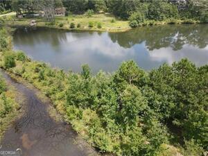 2584 Loganville Hwy, Grayson, GA 30017