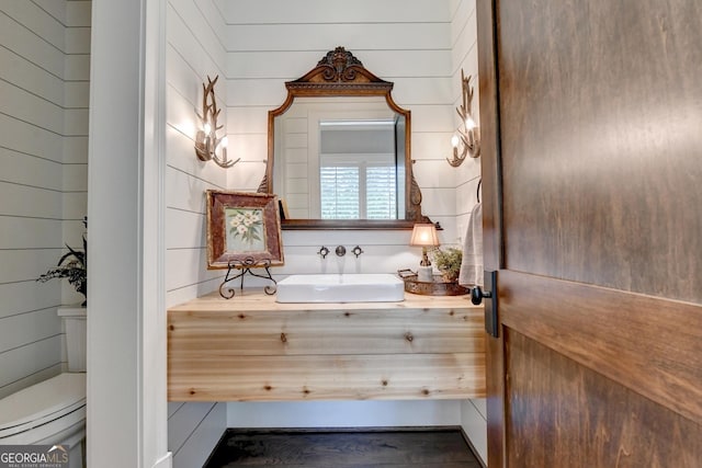 962 Chattooga Trce, Suwanee, GA 30024 - bathroom with toilet and vanity