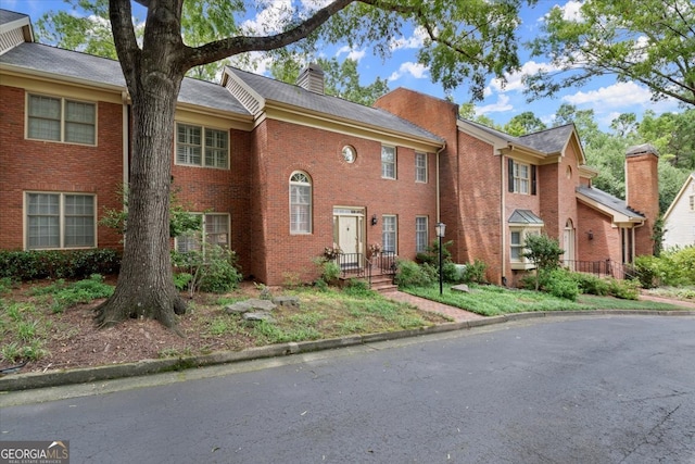 view of front of home