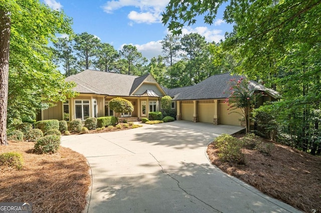 view of front of home featuring a garage