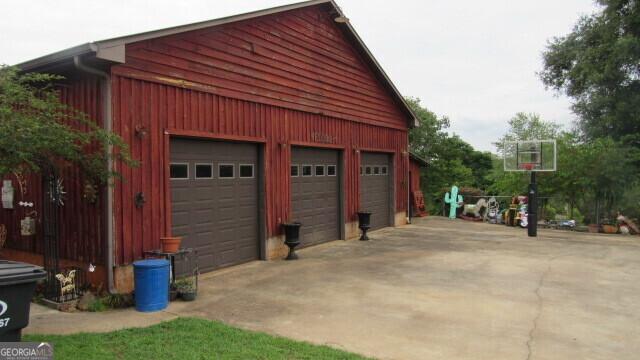 2296 Athens Rd, Royston, GA 30662 - view of detached garage