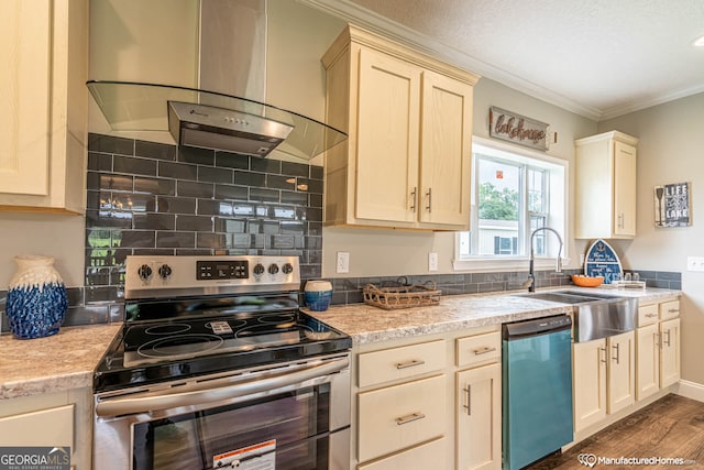 kitchen with dark hardwood / wood-style flooring, appliances with stainless steel finishes, crown molding, sink, and wall chimney range hood