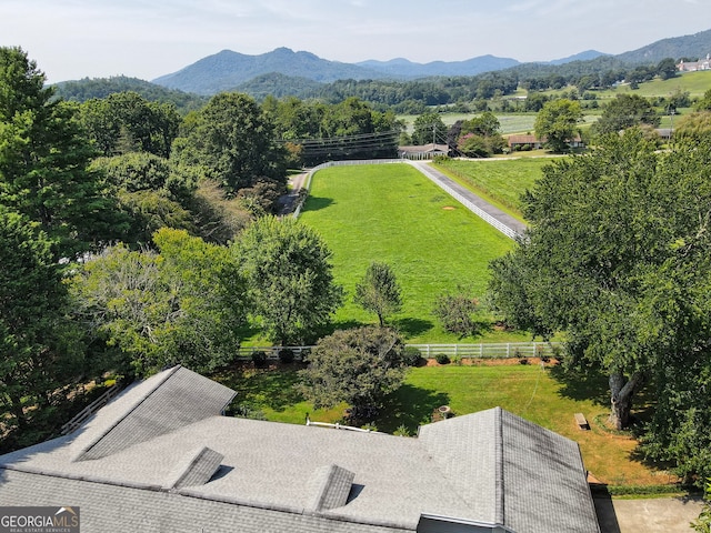 drone / aerial view featuring a mountain view