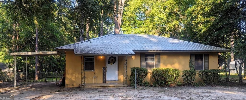 view of front of home