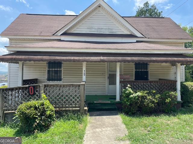 view of front of home featuring covered porch