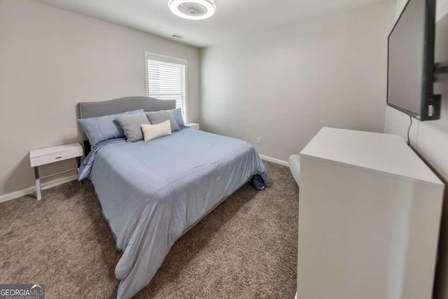 bedroom featuring carpet floors