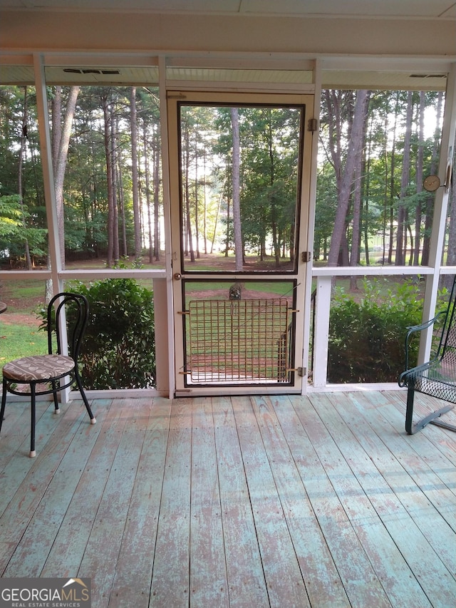 view of unfurnished sunroom