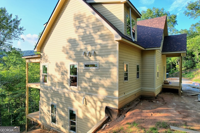 view of home's exterior