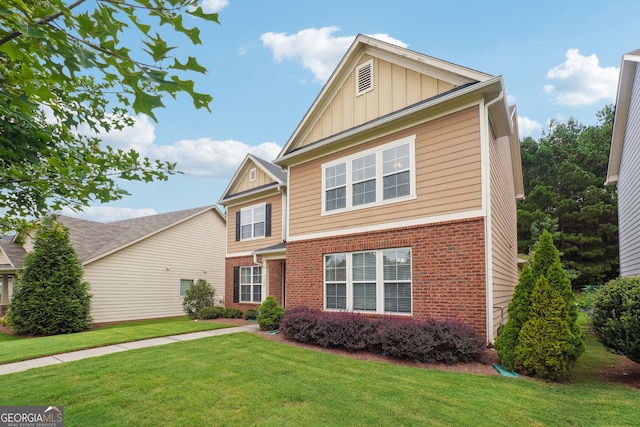 view of front of house with a front yard