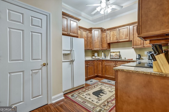 kitchen featuring light hardwood / wood-style flooring, ceiling fan, white refrigerator with ice dispenser, sink, and ornamental molding