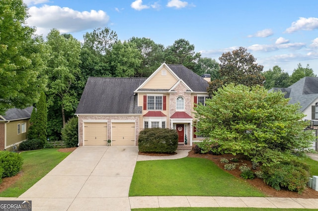 view of front of home featuring a front yard