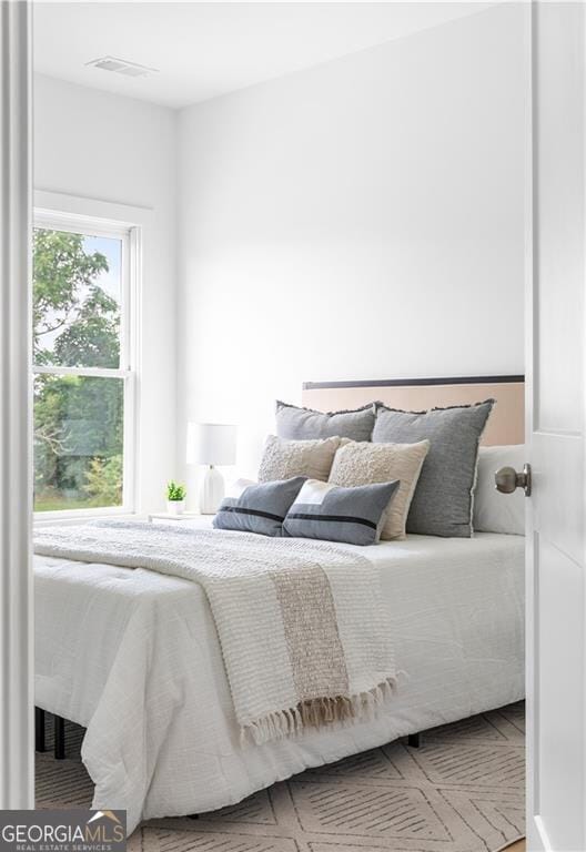 589 Federal Ter SE, Atlanta, GA 30315 - view of bedroom
