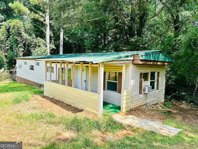 view of outdoor structure with cooling unit