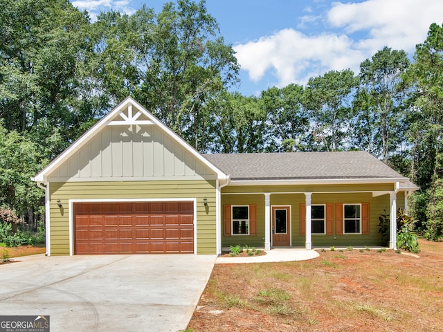 view of front of house featuring a garage