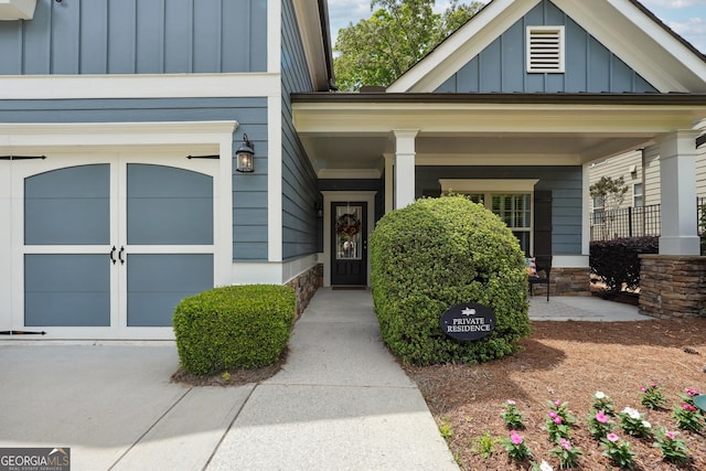 view of entrance to property