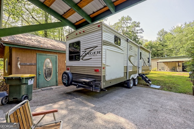 exterior space with a yard