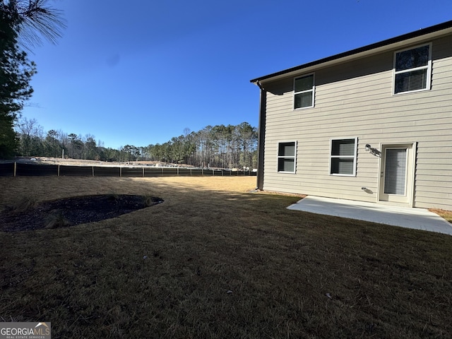 view of yard with a patio