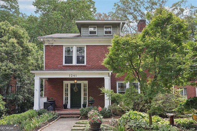 view of front facade featuring a porch