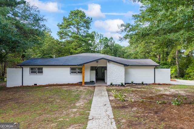 view of front of property