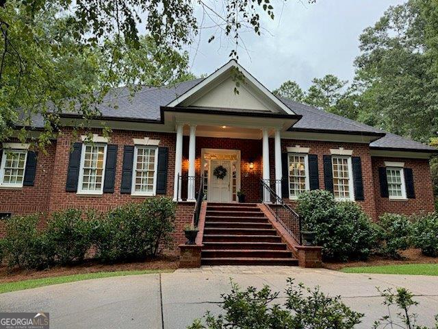 view of front of house