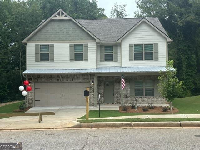 view of front of house featuring a garage