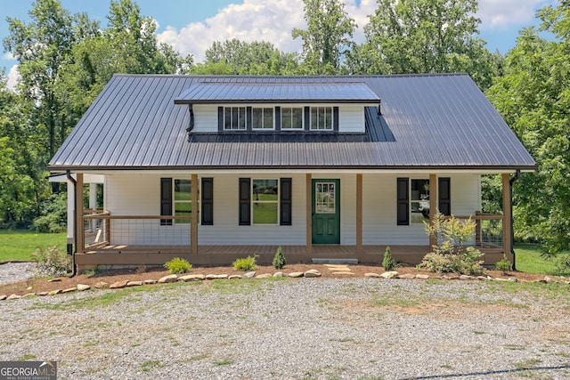 view of front of house featuring covered porch