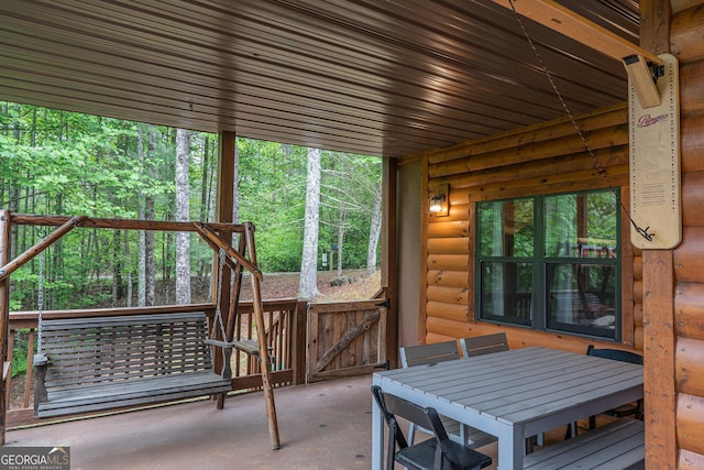 view of sunroom / solarium