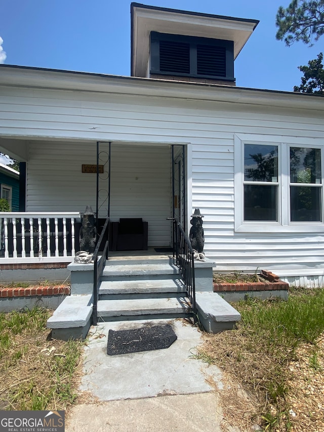 view of property entrance