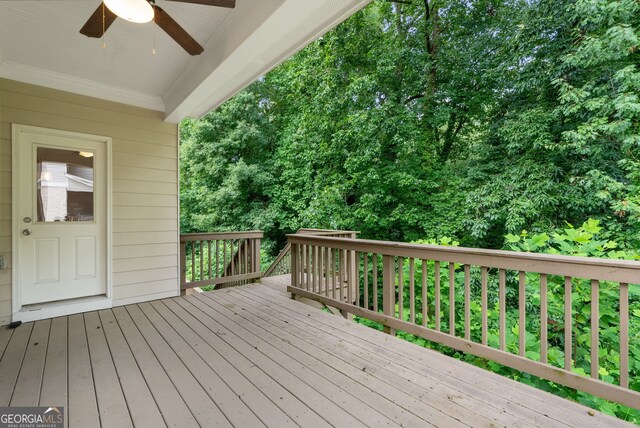 deck with ceiling fan