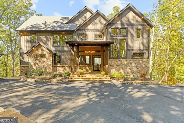 view of front of house with covered porch