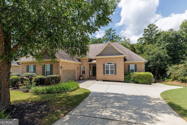 view of front facade with a garage