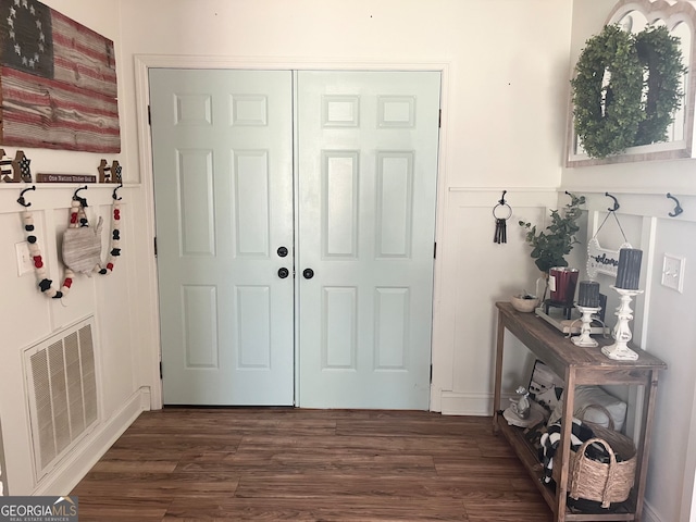 entryway featuring dark hardwood / wood-style flooring